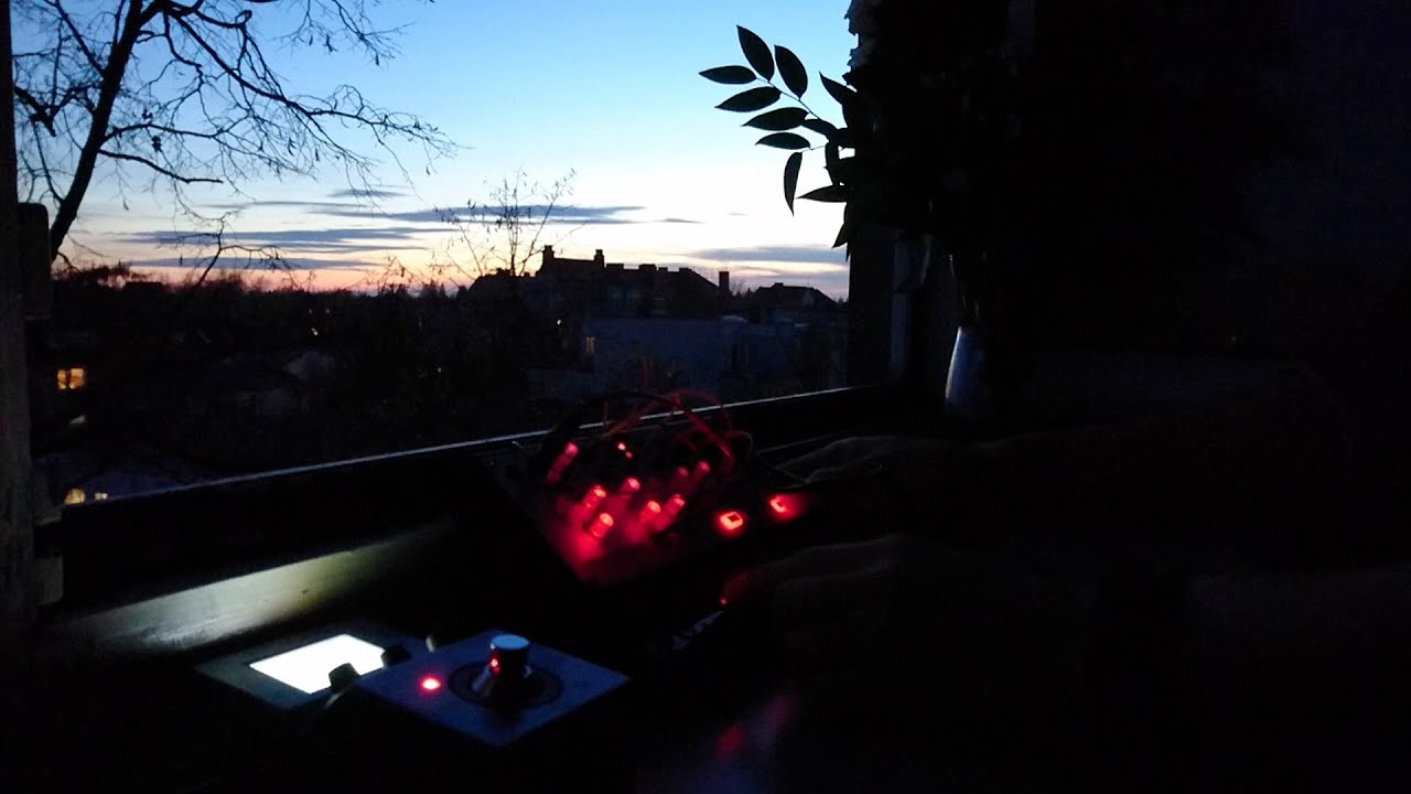 Korg Volca Modular & Zoom 70 cdr | Sunset Synth Jam