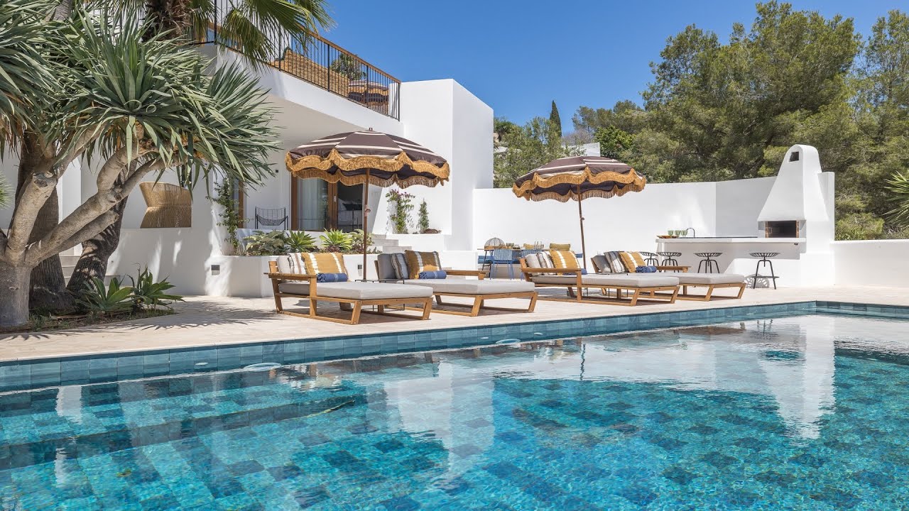 Exclusive Mediterranean Villa with Stunning Sea Views – Ibiza | €3.950.000 | Ibiza Hills Homes