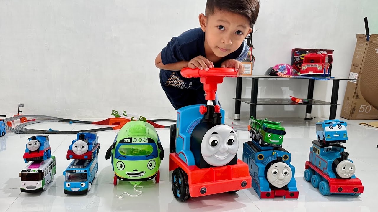 Go Thomas and Friends, Saya Suka Bermain Mainan Thomas dan Tayo Little Bus