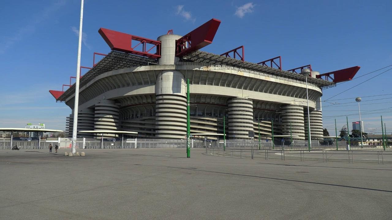 Coronavirus, Milan-Genoa a porte chiuse: il surreale silenzio intorno allo stadio San Siro