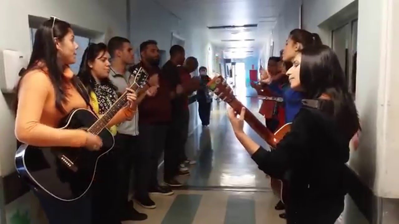 Deixa tudo então, Banda Rara, Serenata no Hospital