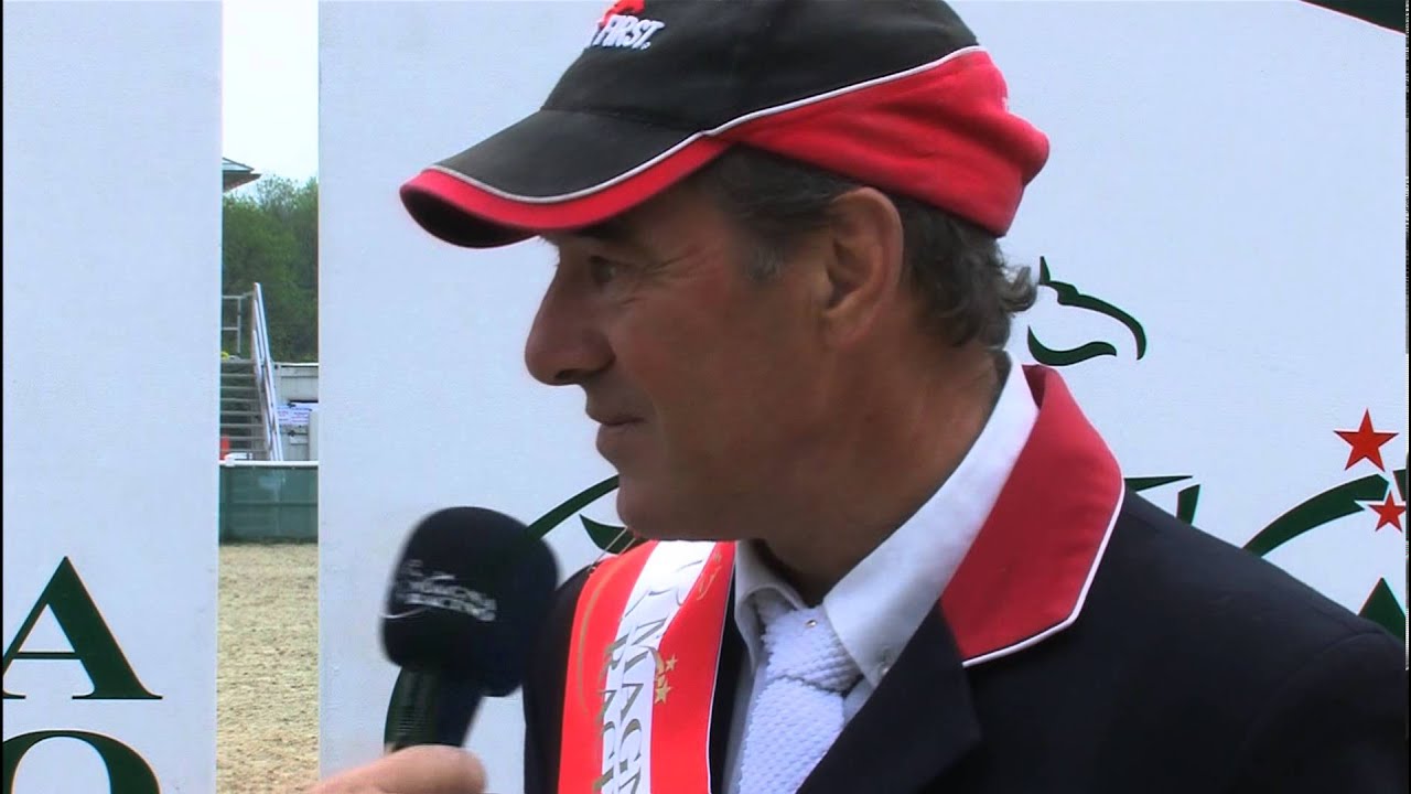 Im Interview Steven Whitaker Sieger Serena Hamberg R&ouml;merhof Grand Prix gross