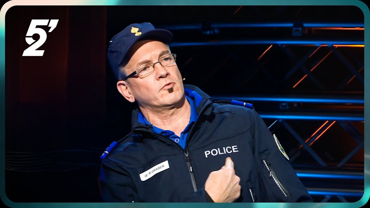 Les polices romandes auront un nouvel uniforme – Bruce Graber