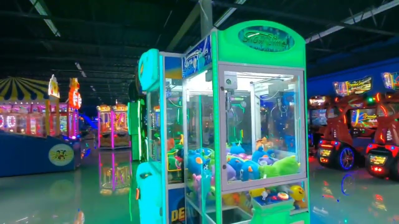 Dezerland Miami Arcade