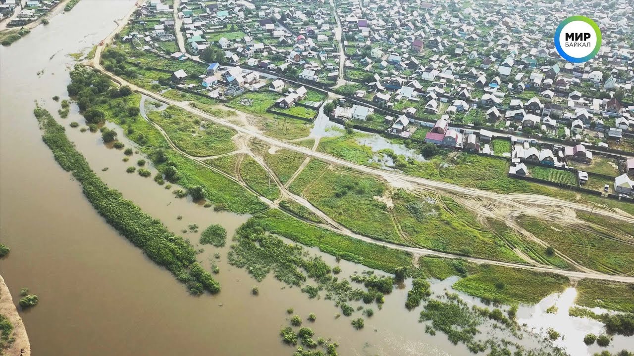 В Улан-Удэ дома уходят под воду