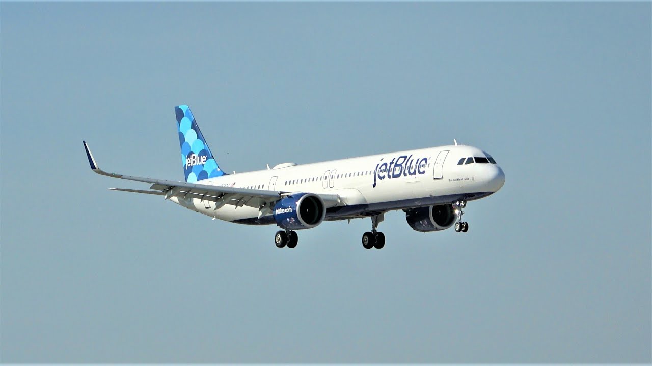 [4K] PLANE SPOTTING Midday Flights FT. LAUDERDALE HOLLYWOOD INTERNATIONAL AIRPORT (FLL) 1/21/21.