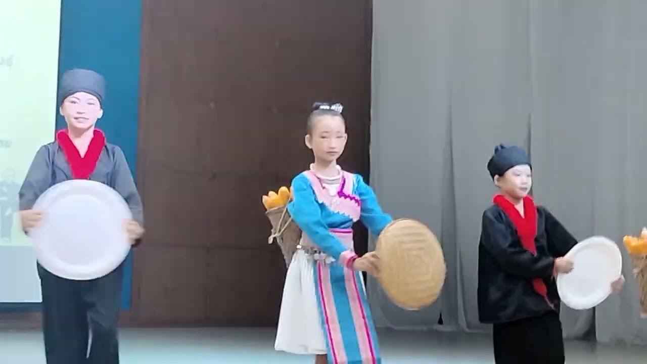 กาดกายดี ชาติพันธุ์ ปางหัดสหศาสตร์