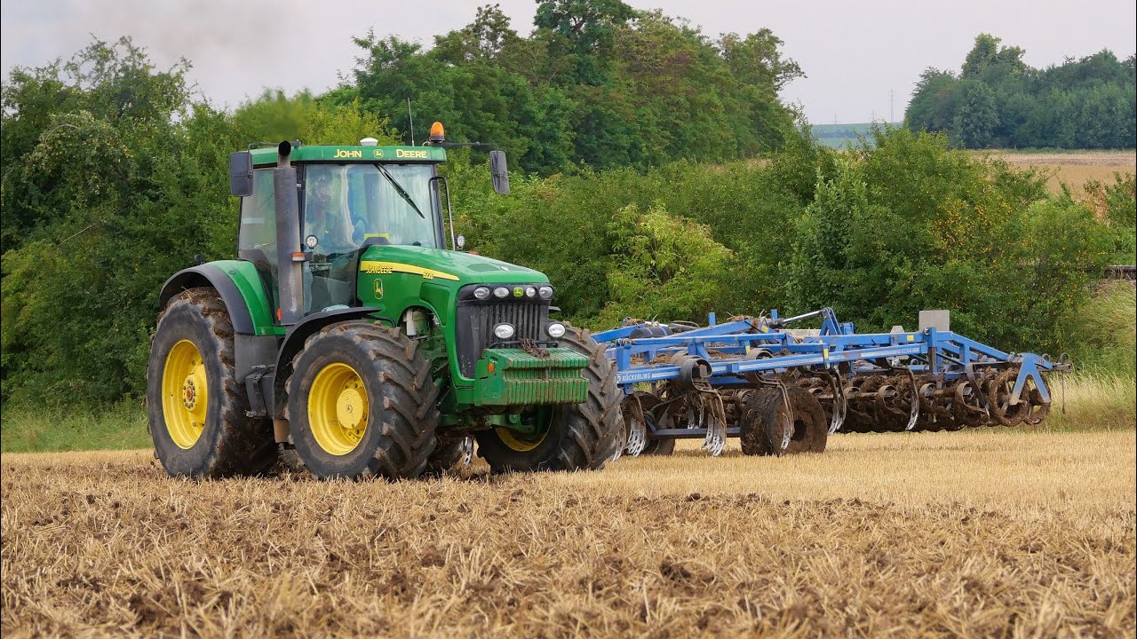 John Deere 8220 + Köckerling Vario • Podmítka 2022