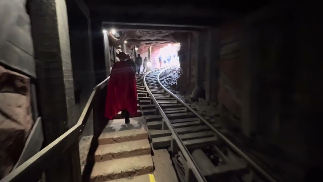 Big Thunder Mountain breakdown -Disneyland Paris 