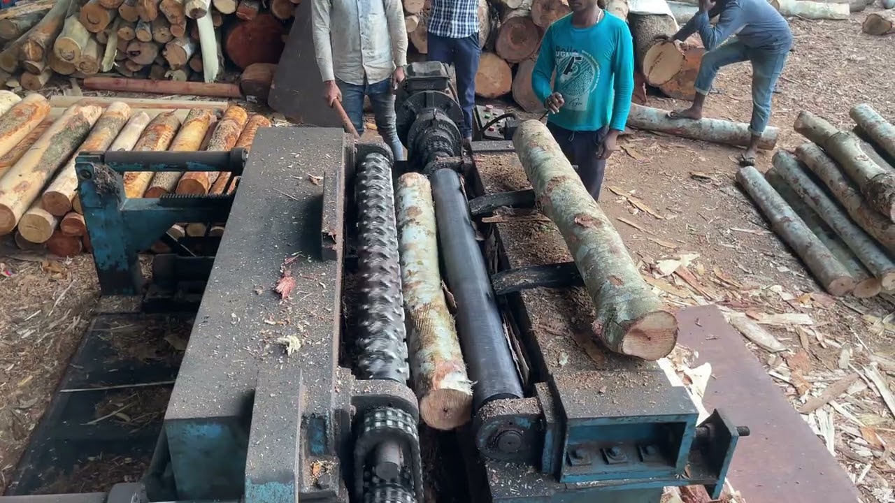 Plywood making wood debarking machine process 👌🪵| Core cutting wood skin removal 💥|