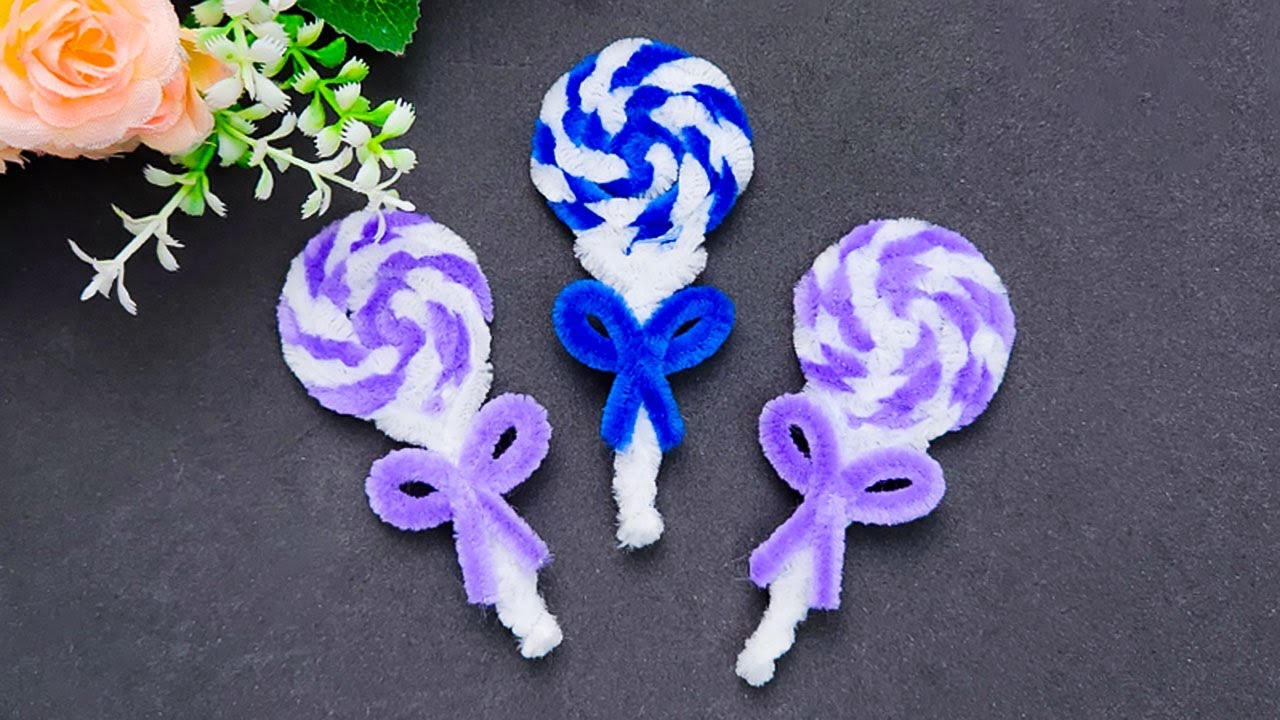 DIY Pipe Cleaner Lollipops 🍭 Easy Craft for Kids | Fun Handmade Candy Decoration with Chenille Stems