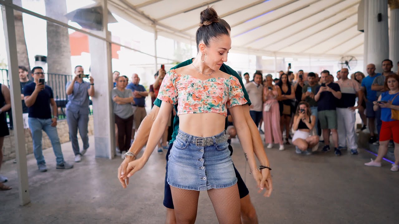 Elena Khamsi & Derek.  (Donde se fue) Fraimin Castle   [📍Valencia, Bachata] (BACHATA PASIÓN❤️‍🔥)