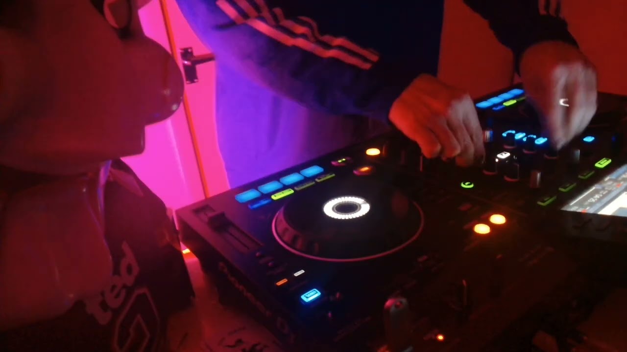 DRIVE TIME THURSDAY BB92 WITH @DjILLSLEY