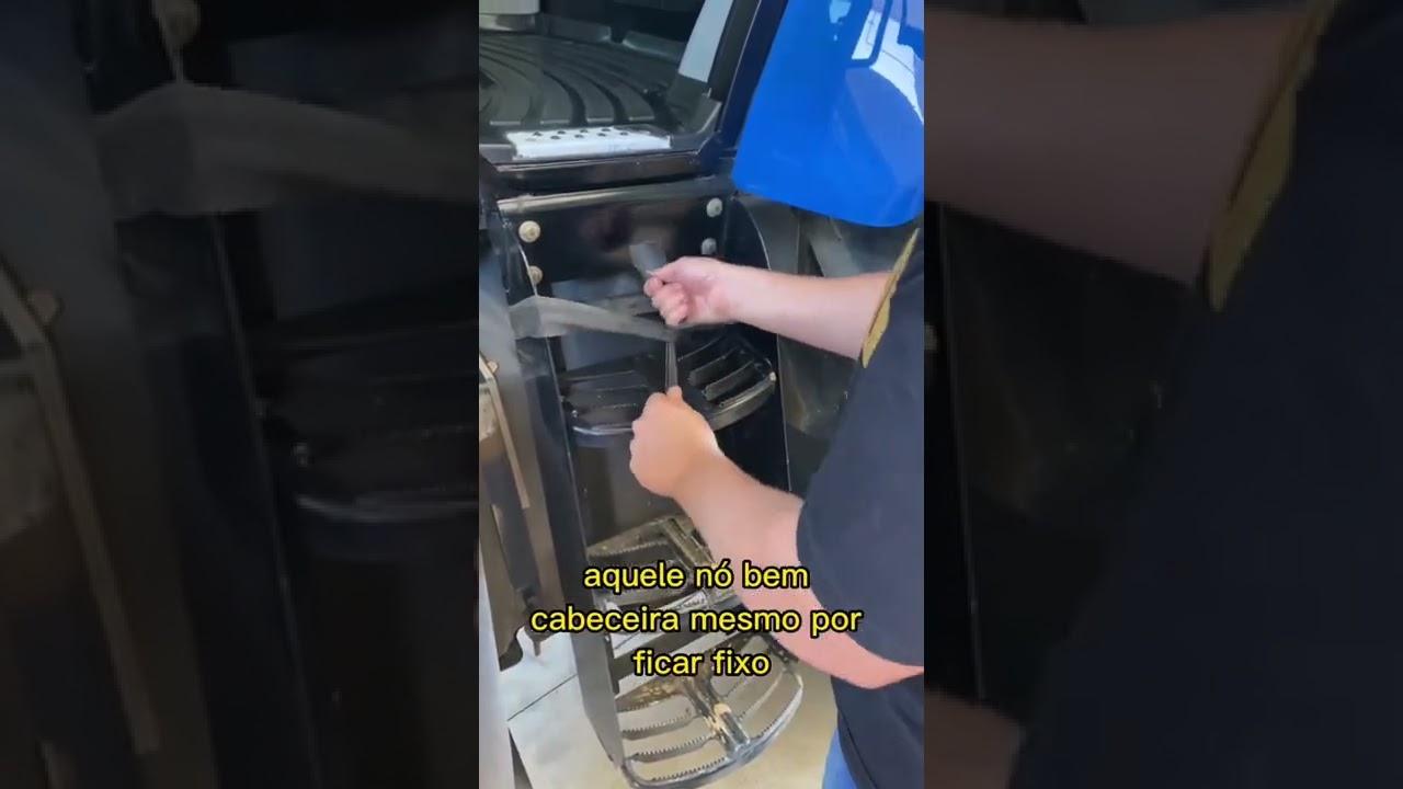 COMO DEIXO O TRATOR LIMPO SEM GASTAR R$1,00