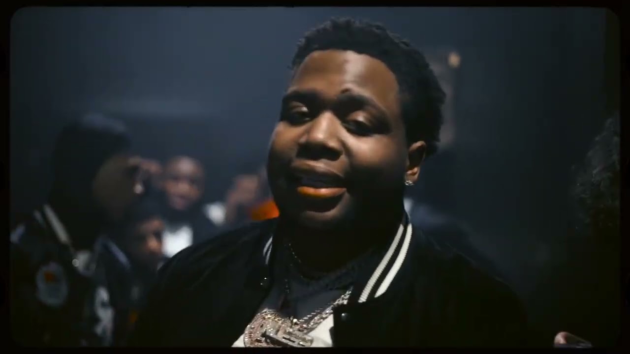 Finesse2tymes & Pooh Shiesty - Glock Talk Only (feat. BIG30) [Music Video]