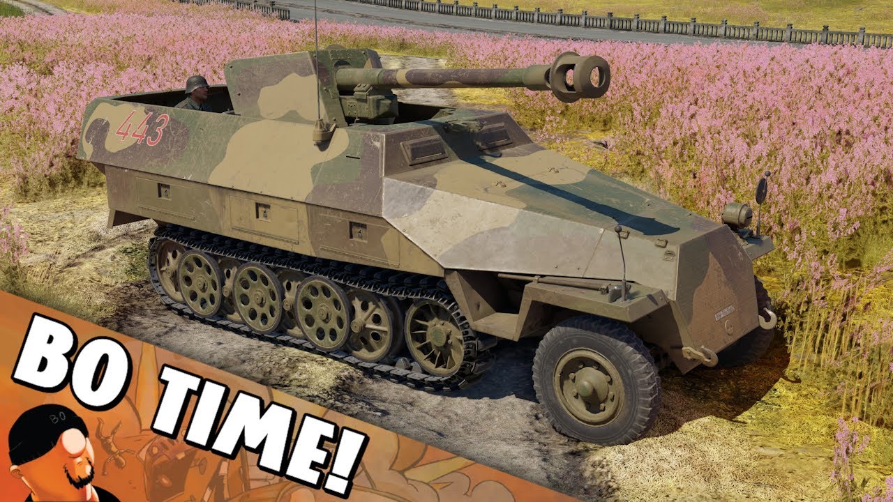 Hunting Churchill AVREs With a Half Pak! - Sd.Kfz.251/22