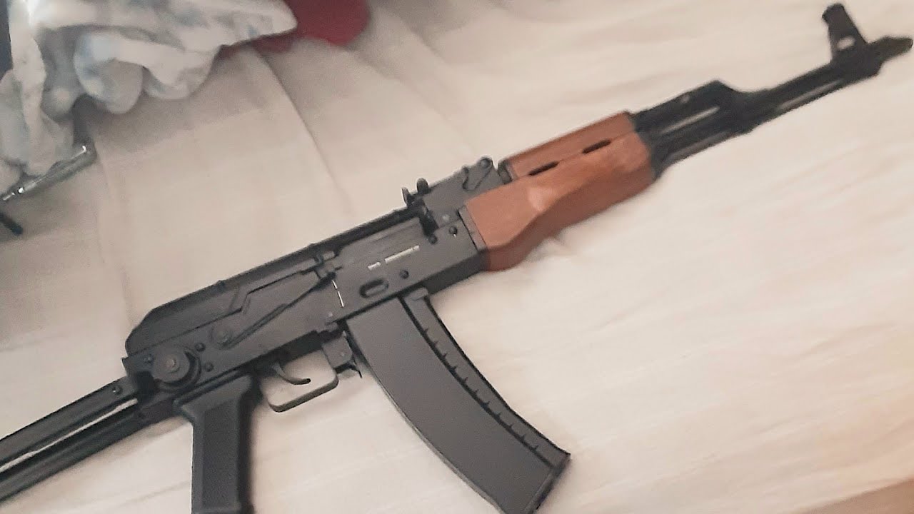 AK 74 AIRSOFT GUN REVIEW!