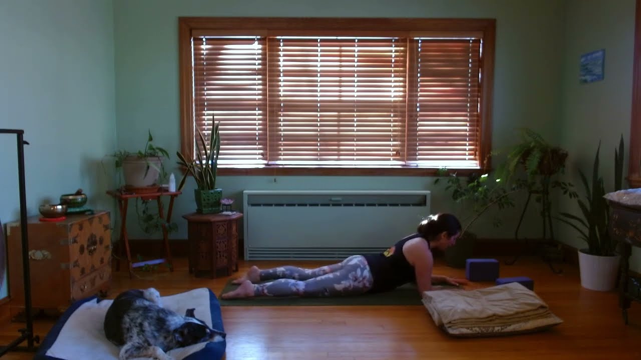 Slow Flow + Yin Yoga to Relieve Tension (31 minutes)