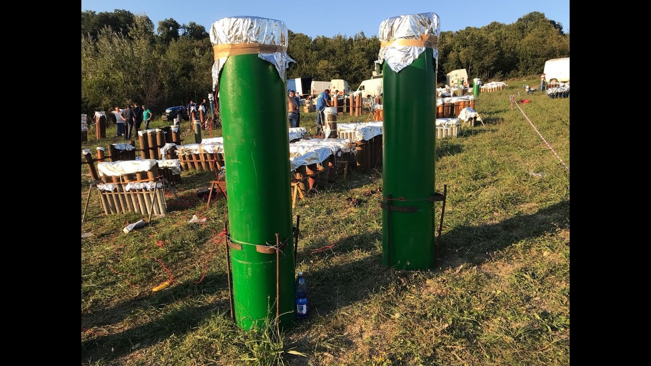 MONTEFALCIONE (Av) 28 agosto 2018 Pirotecnica Vito Costa da Barcellona by GECIMALI