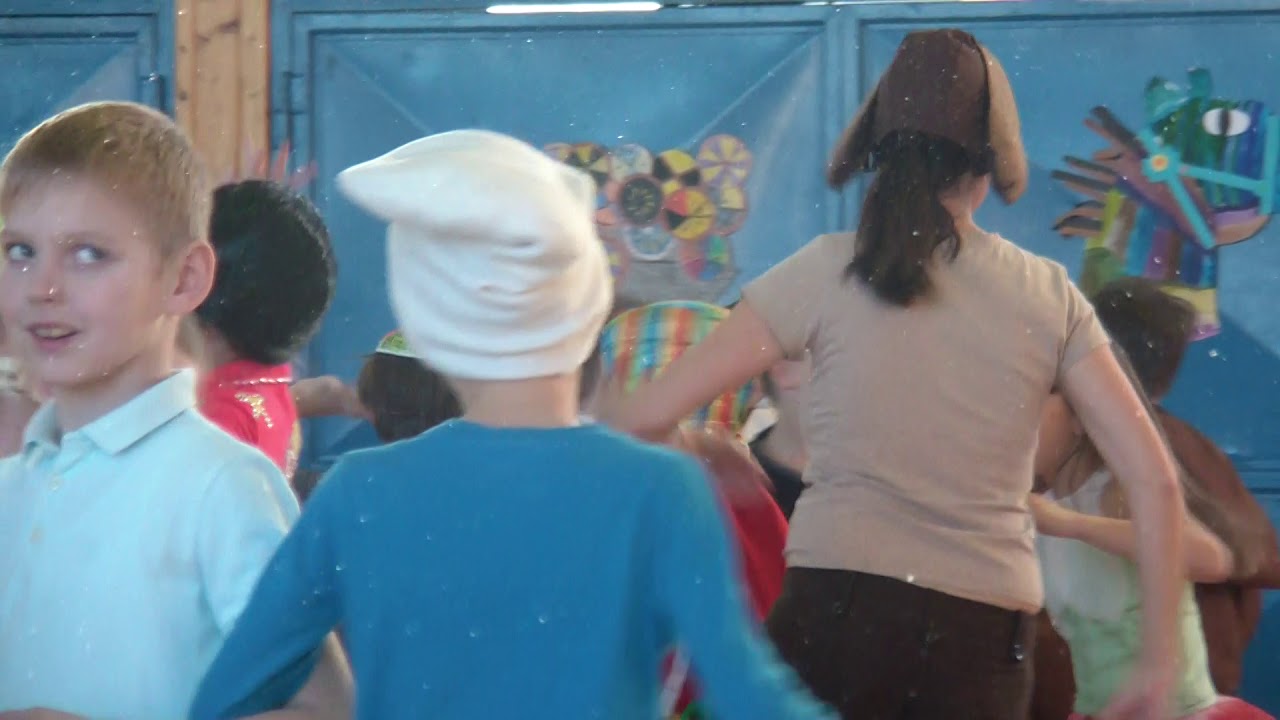 Chicken dance - Kuřátka