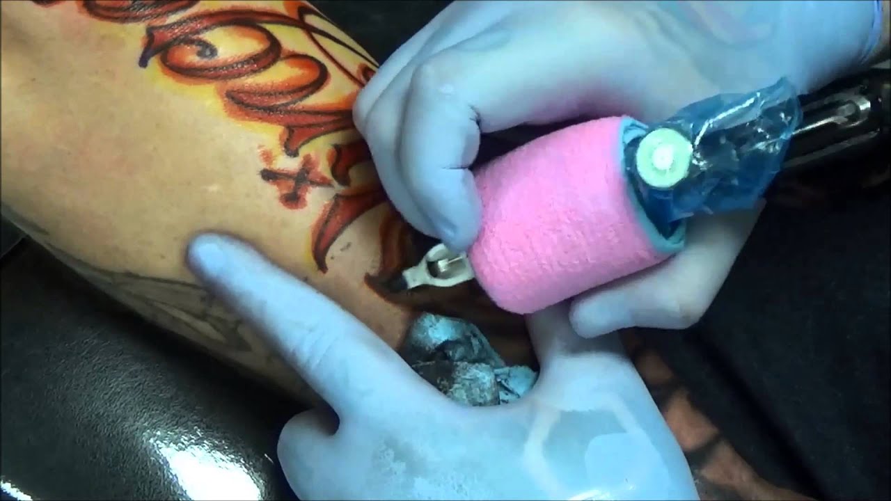 Eazy Tattoos - Tattoo Time lapse - Lettering 