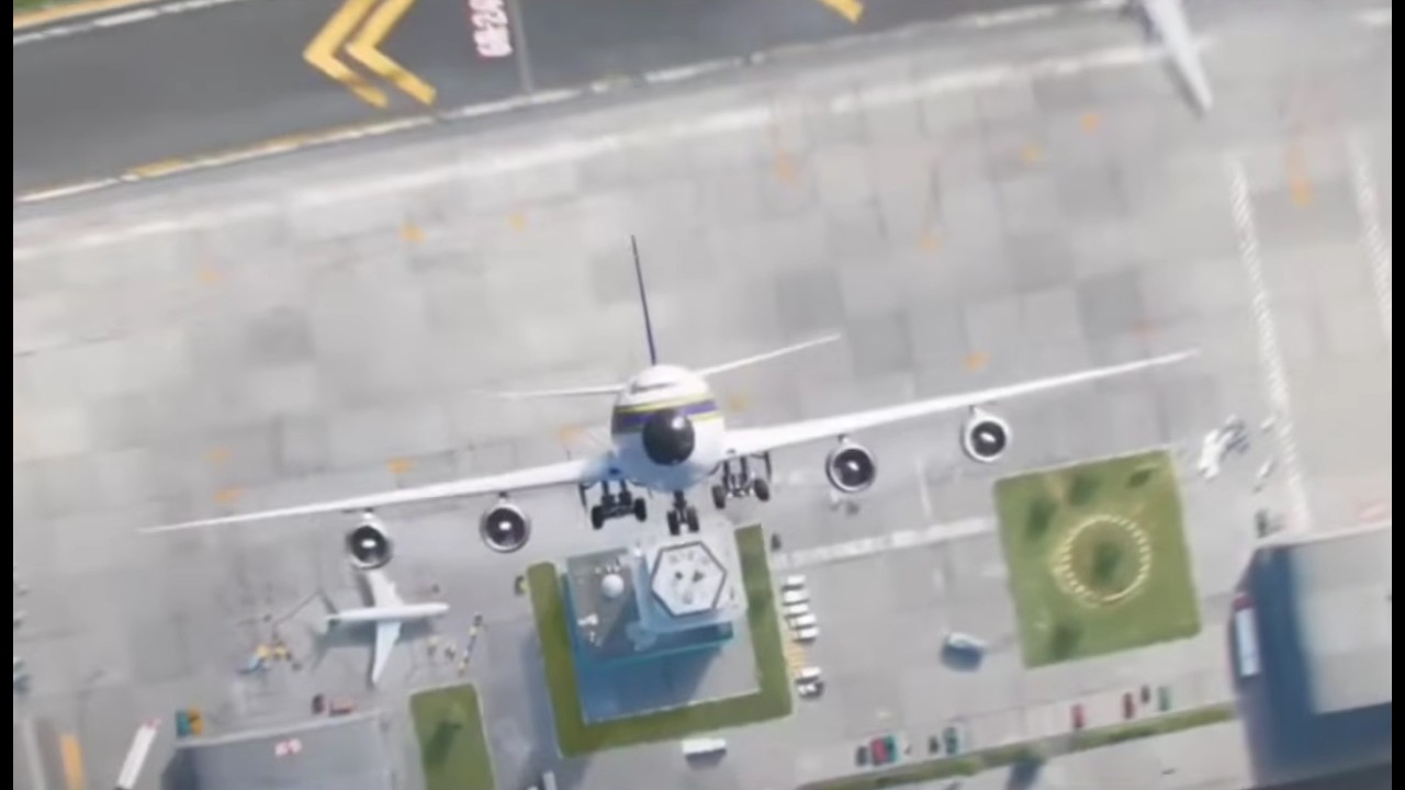 A Normal Ryanair Flight Will Be Like: 💀   (⚠️LOUD VOLUME⚠️)