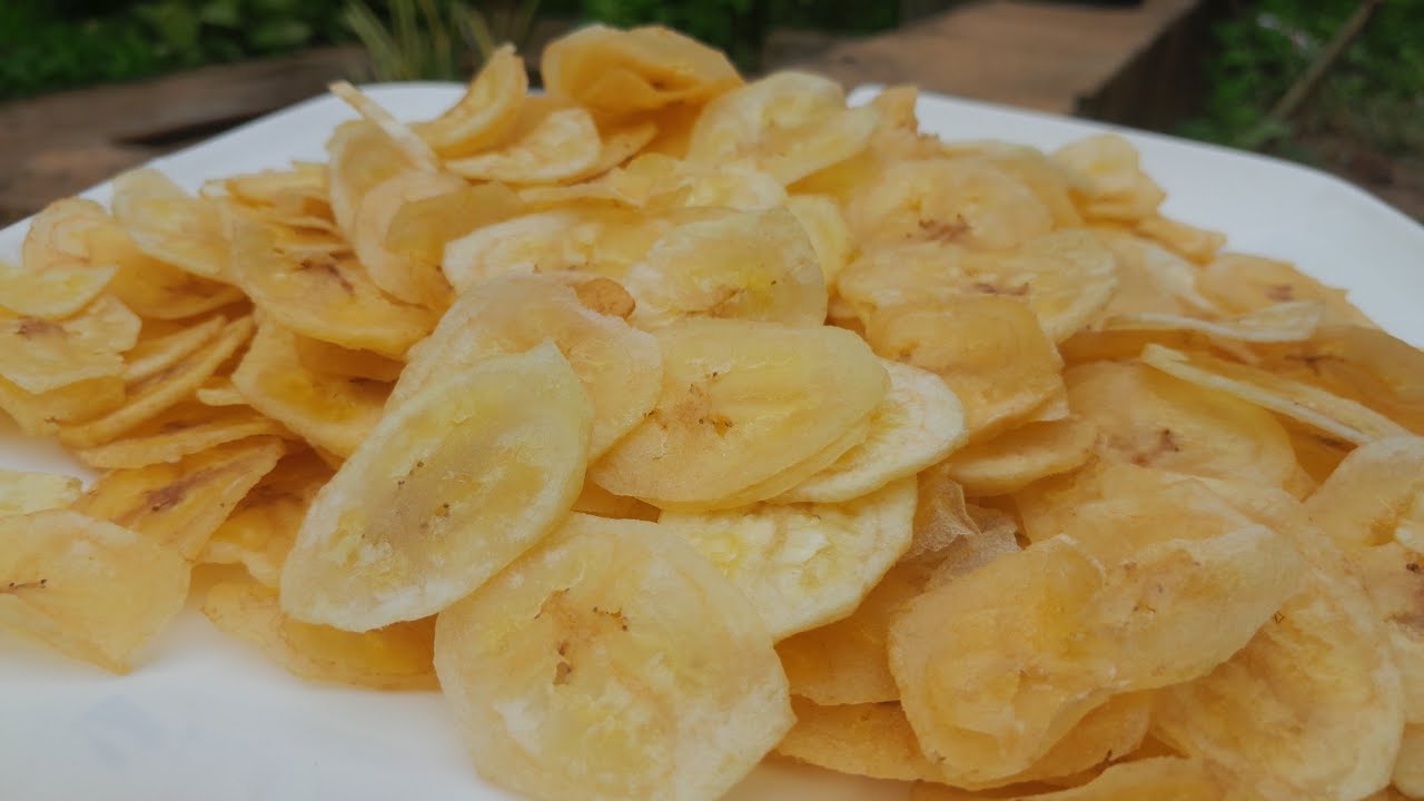 Crispy Homemade Banana Chips | Simple & Tasty Snack