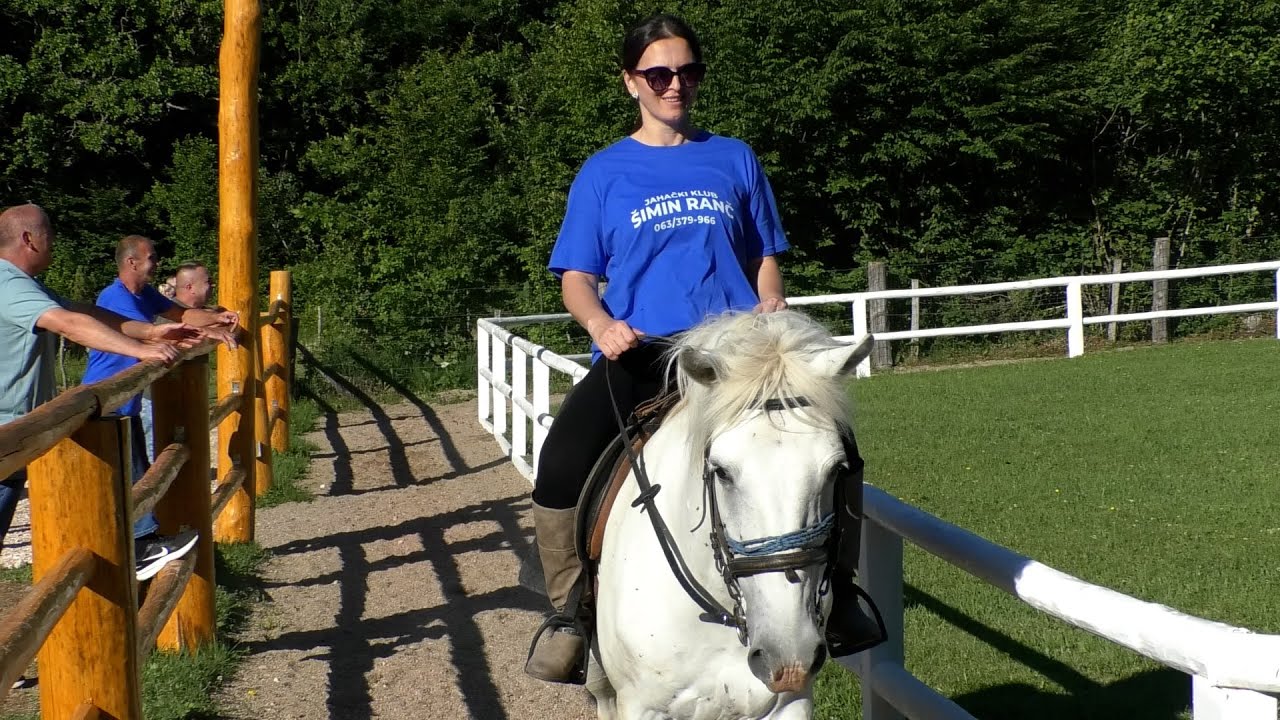 - Konjički klub na Ćaninom polju turistička atrakcija grada Jajca -