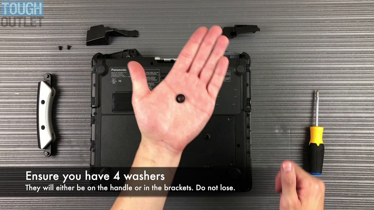 Panasonic Toughbook CF-31: How to change handle
