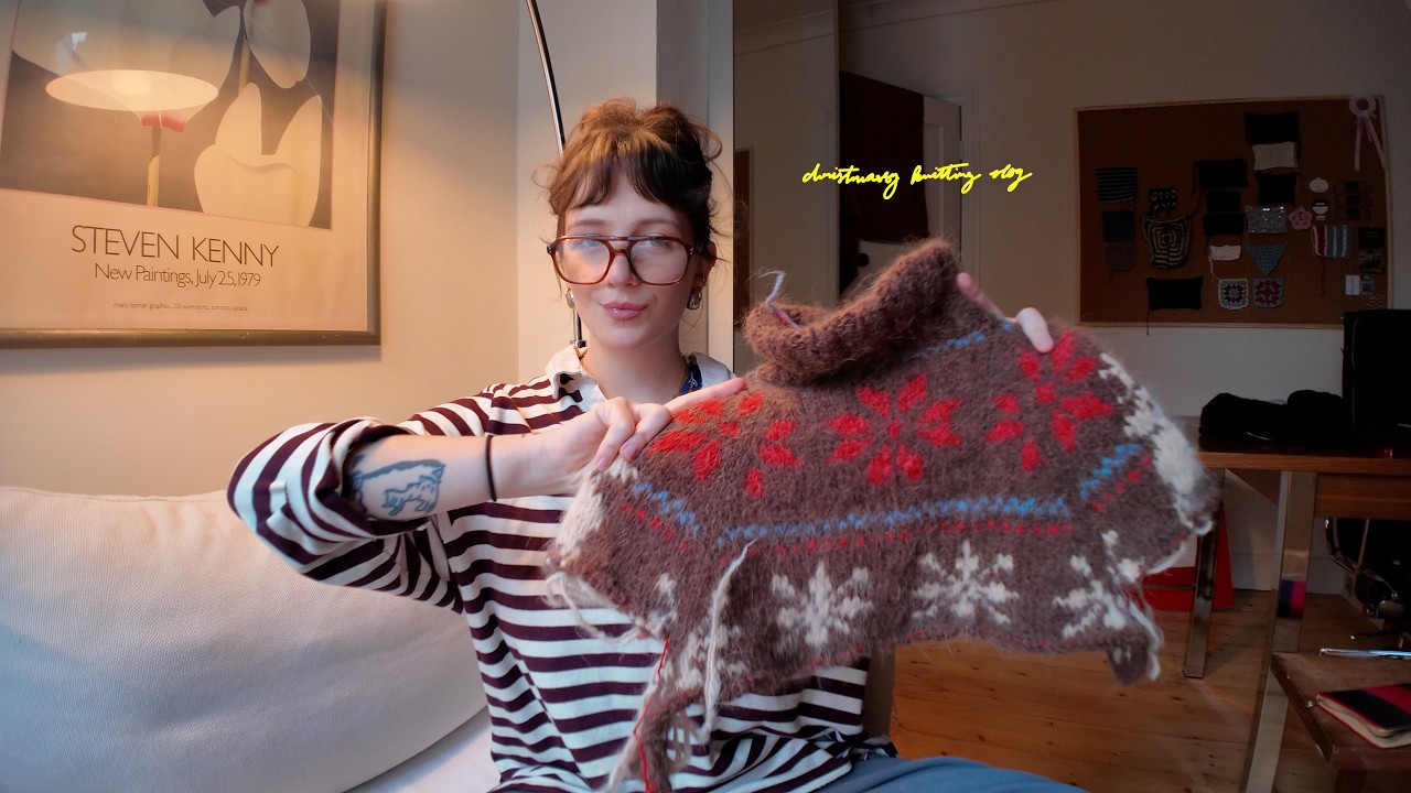 a festive knitting vlog (xmas jumper, cardigan & books)