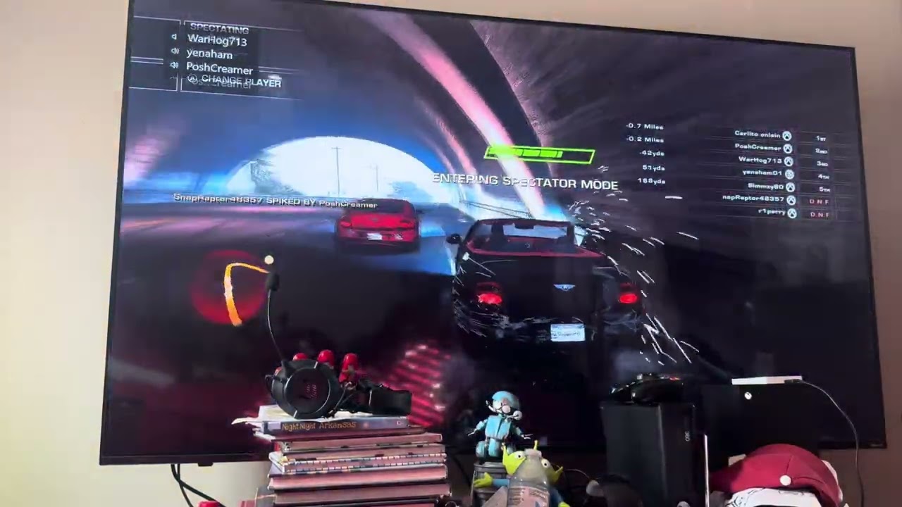 Need For Speed Hot Pursuit Remastered Bentley Continental super sport battle