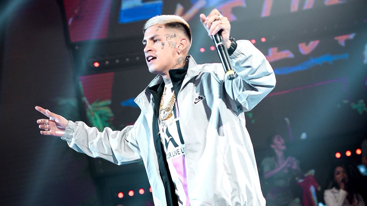 L-Gante cantó el abecedario en Showmatch y contó de dónde surgió su nombre artístico