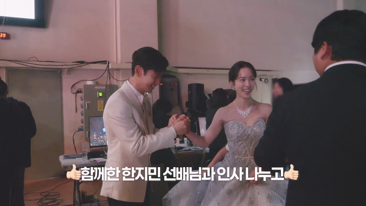 이제훈 배우 청룡 영화상 비하인드 - 한지민(Hanjimin) 편집