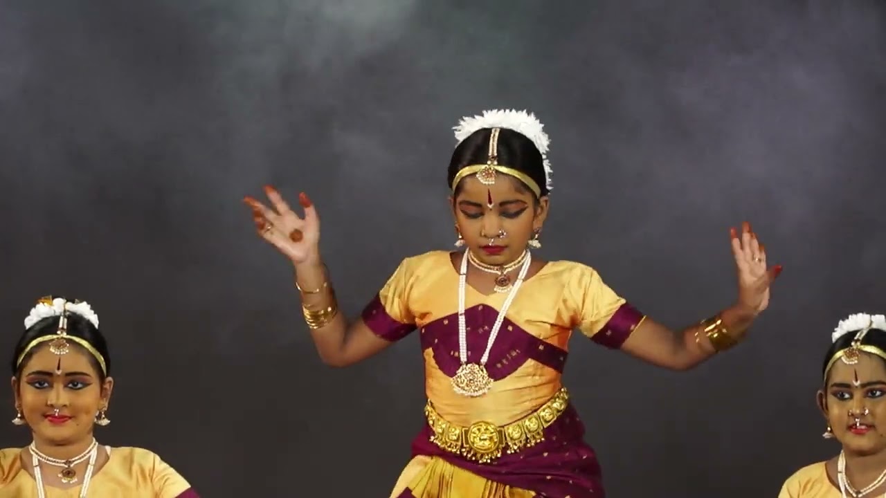 TKV-AD21-07   Ganapathy Kavthuvam