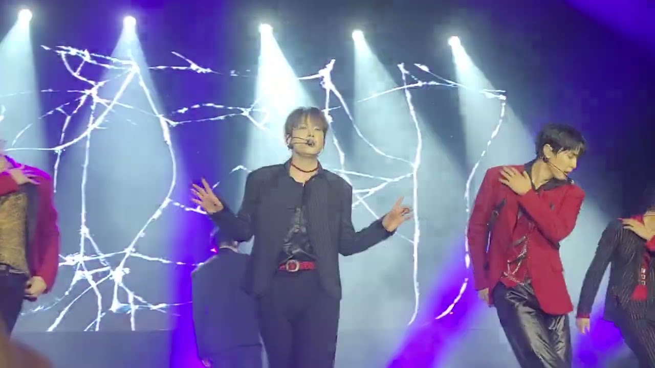 SF9 Waruru 19.10.2015 Warsaw Love Dawn  