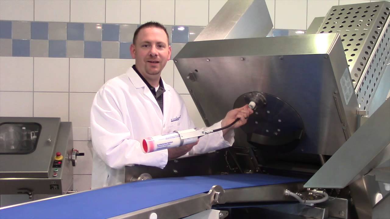 Quick Tips from Weber: Proper Blade Head Lubrication
