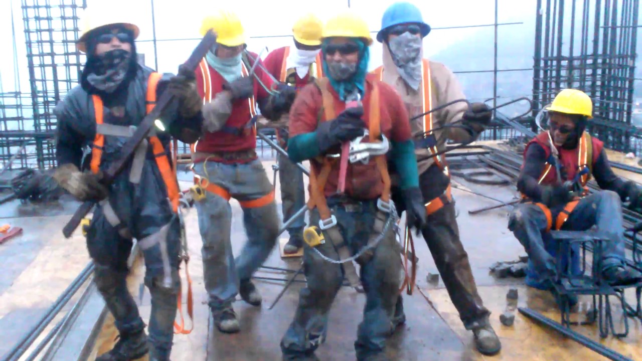 Fierreros Bailando Y Gozando