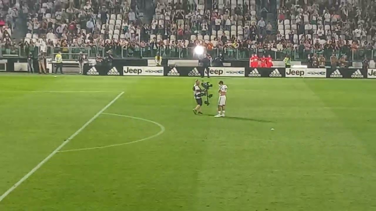 Juventus Allianz il saluto a Chiellini e Dybala