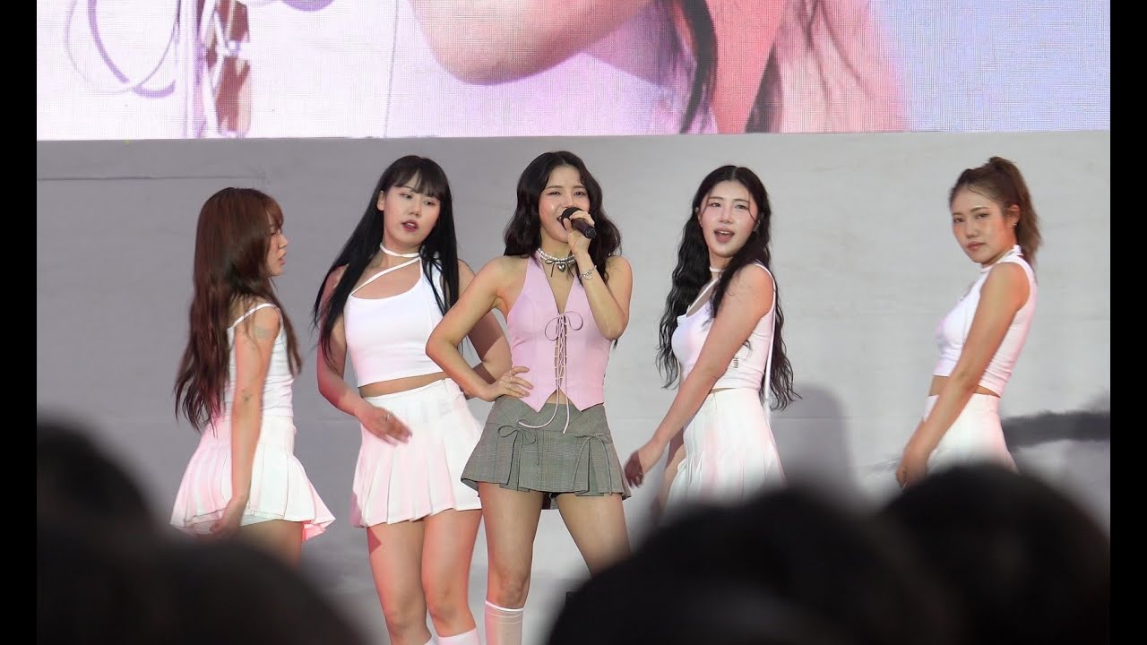 2025이순신축제. 솔라(마마무)공연...역대 최악 관람객들...