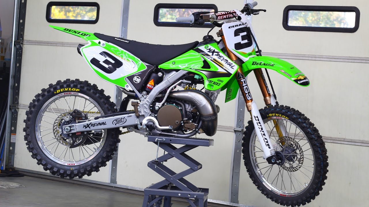 ЭТО совершенно новая модель двухтактного мотоцикла от Kawasaki???? 🤞