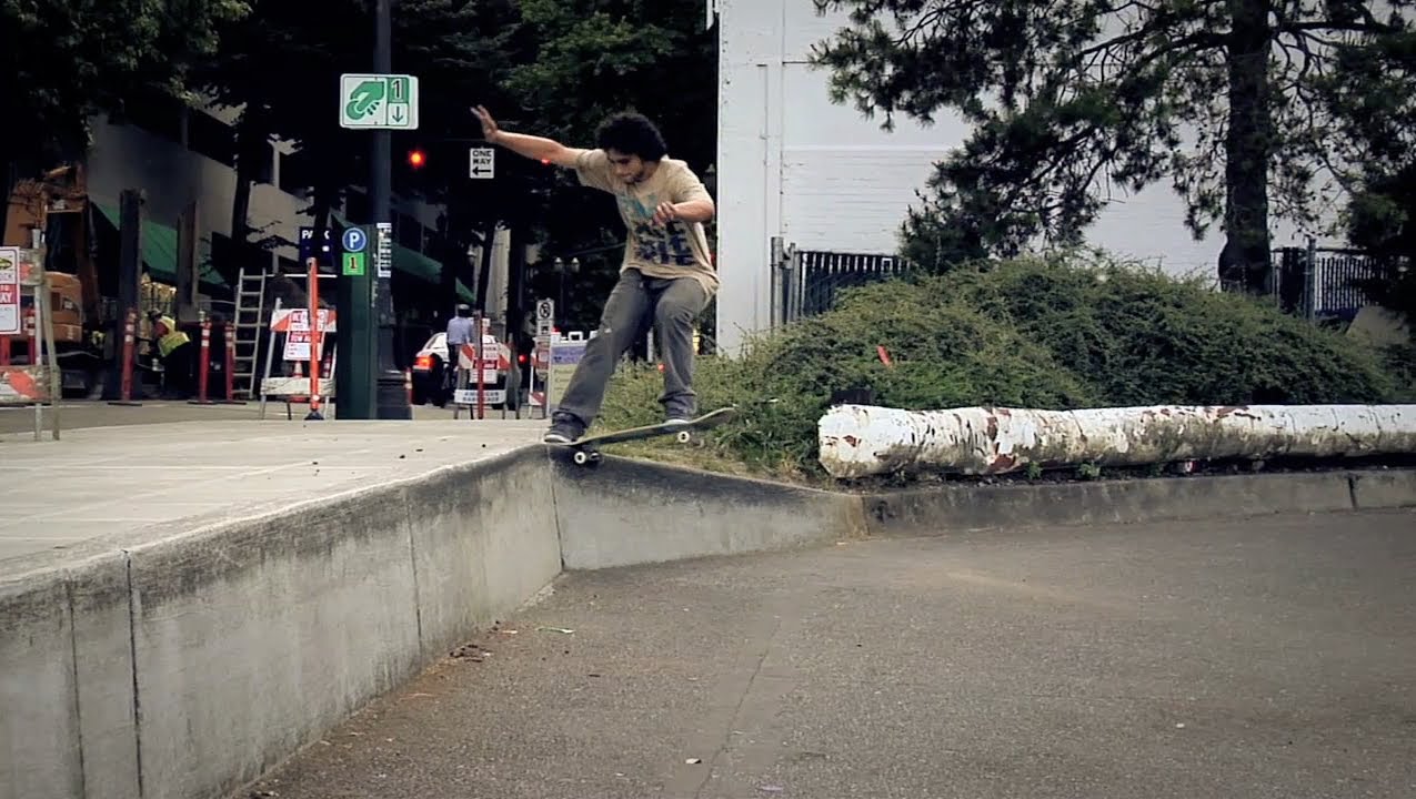 Elliot Murphy | Tailslides
