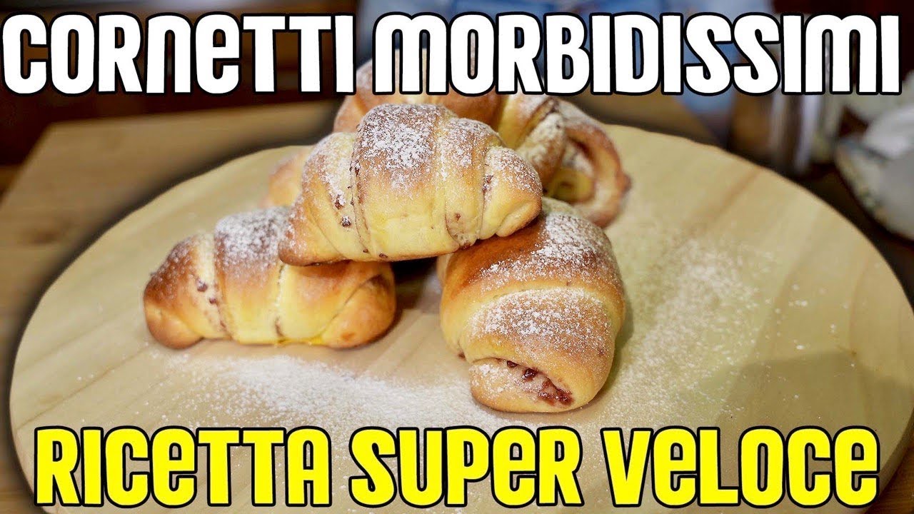Cornetti MORBIDISSIMI come in PASTICCERIA - RICETTA FACILISSIMA