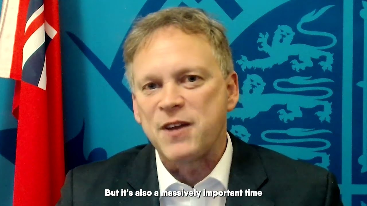 Business Secretary Grant Shapps wishes Dean and Watford well for Small Business Saturday