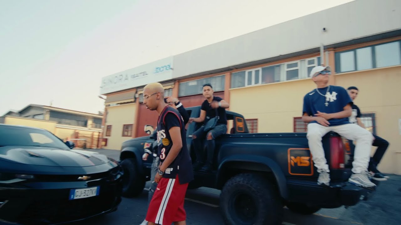 Eafia X Falco X Big Flow X Fideo X Moulay - Dans Ta Maison (Official Video)