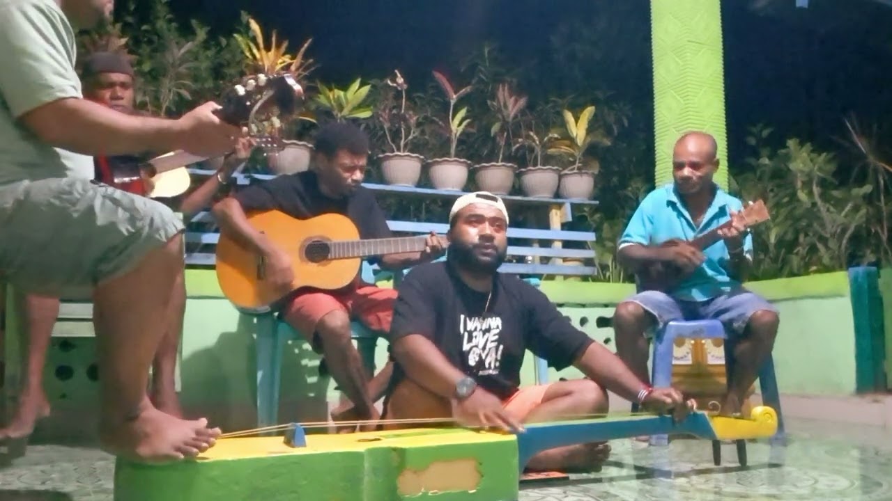 musik akustik kupasrakan cover genesaret vc (ardas)