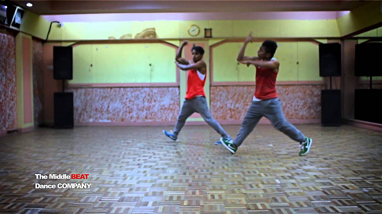 Maa Ka Phone - The MiddleBEAT Dance Company