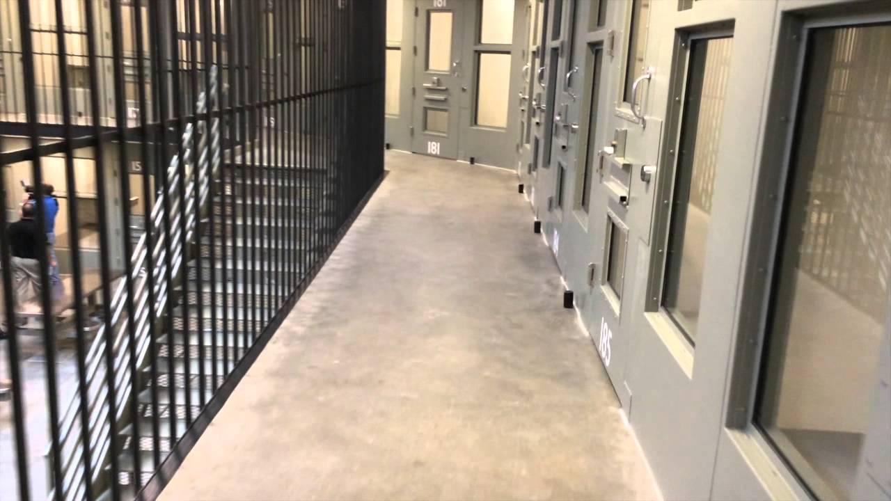 Media tour of new Roseville jail