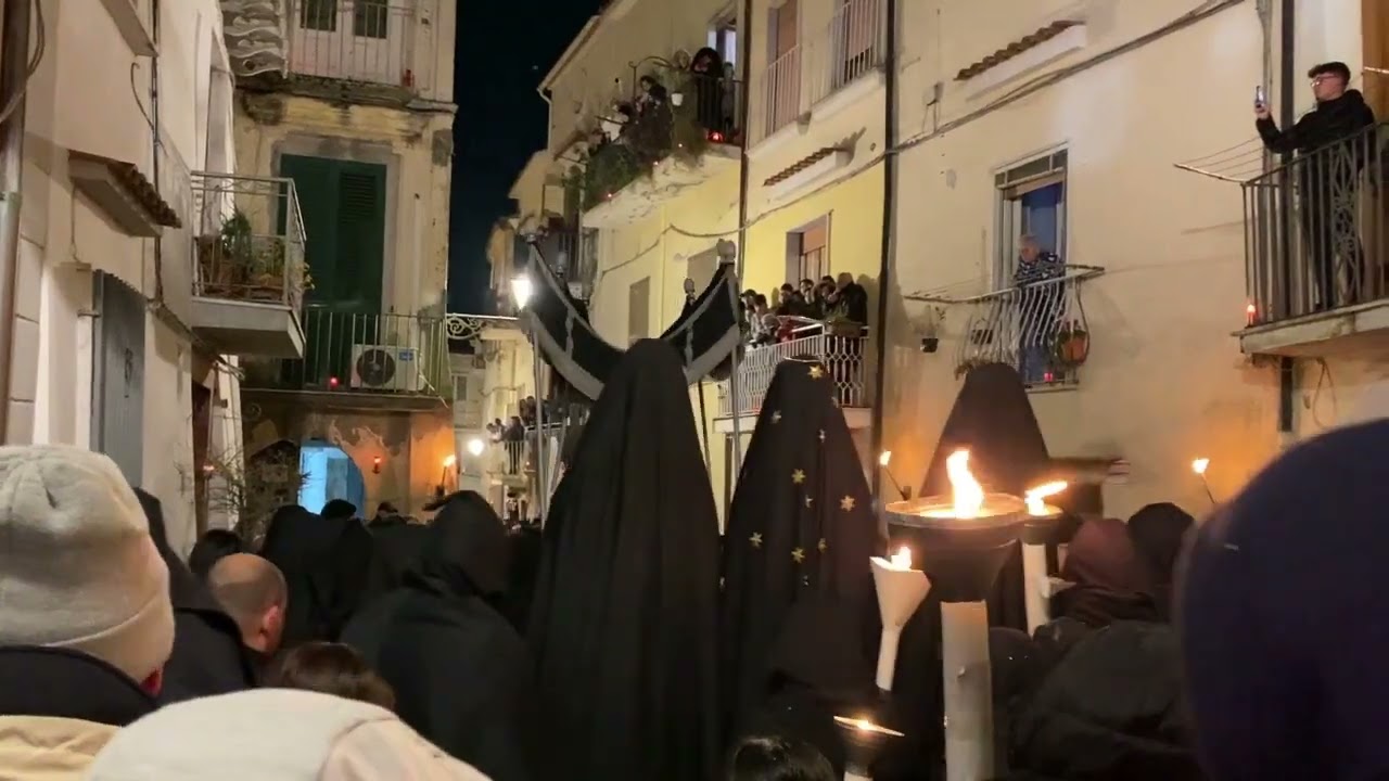 Botte di Miserere durante la processione del Venerdì Santo, 7 aprile 2023.