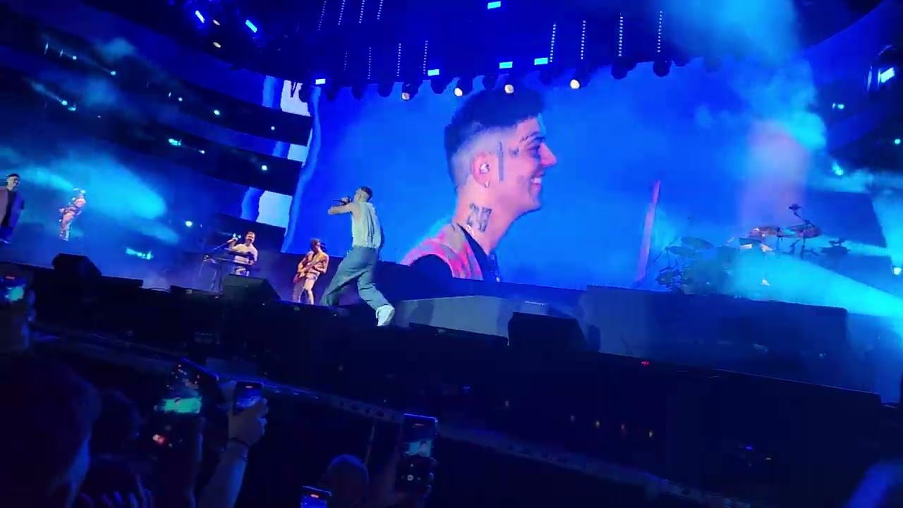 Duki, Neo Pistea y Rei - Pininfarina / Duki, Rei y YSY A - Pintao | estadio Velez en vivo (12-11-22)