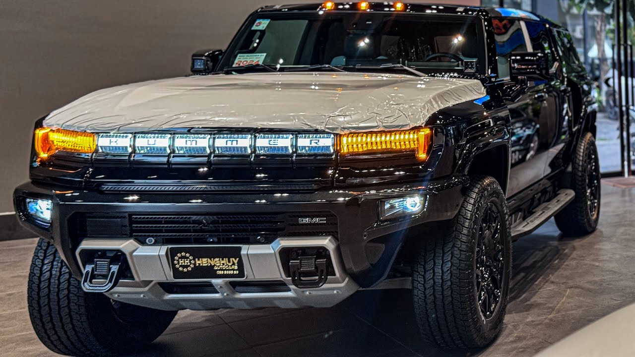 The-New GMC Hummer EV SUV Off-Road! Interior & Exterior